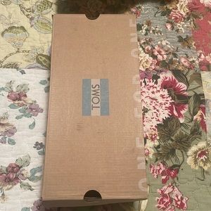 Brand new, Toms!! super cute color. Rustic shimmer.